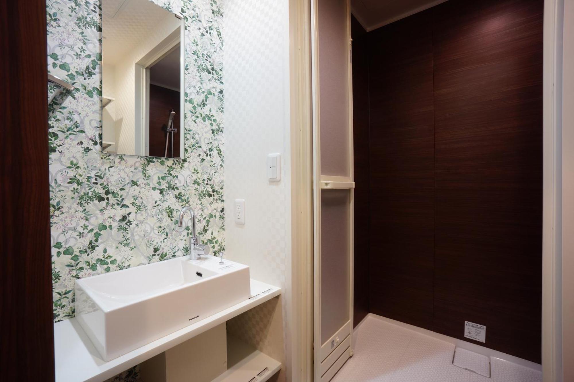 Rona Hotel Tokio